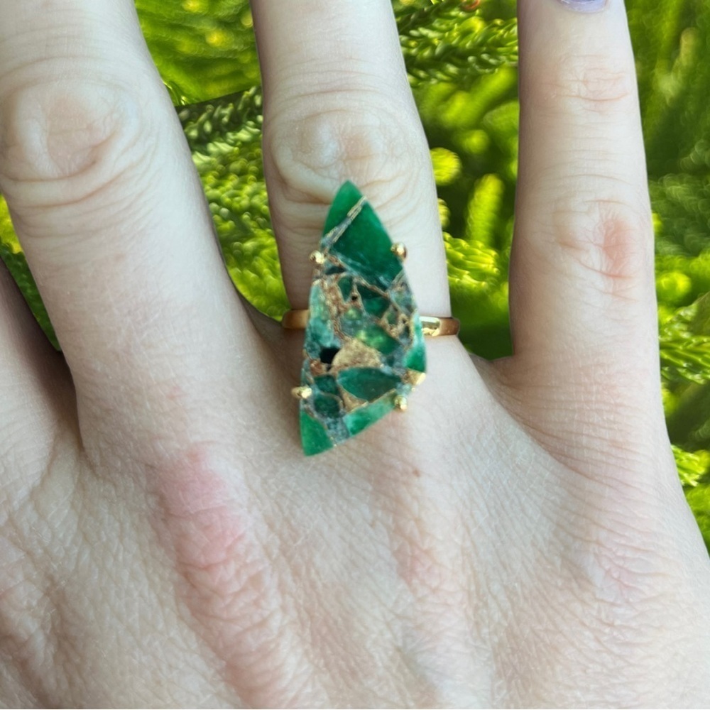 Emerald Jade Gold Ring